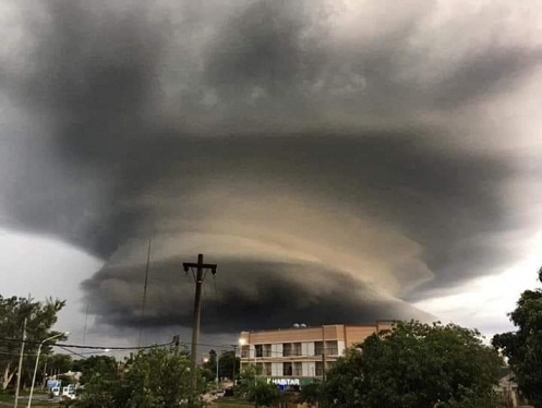 Impresionante imagen de la tormenta de este domingo en Machagai